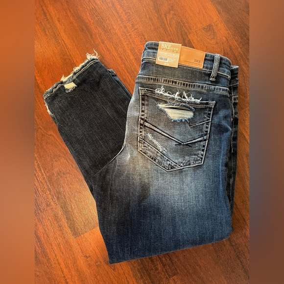 BKE Payton Capris size 34 NWT - Picture 5 of 6